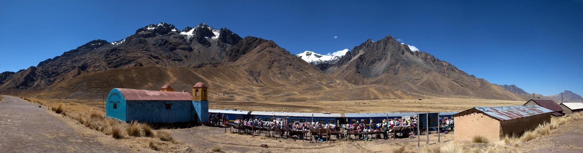 WHY TRAVEL PERU BY TRAIN