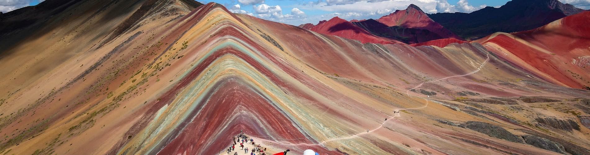 ¡Todo lo que necesitas saber sobre la Montaña Arcoíris!